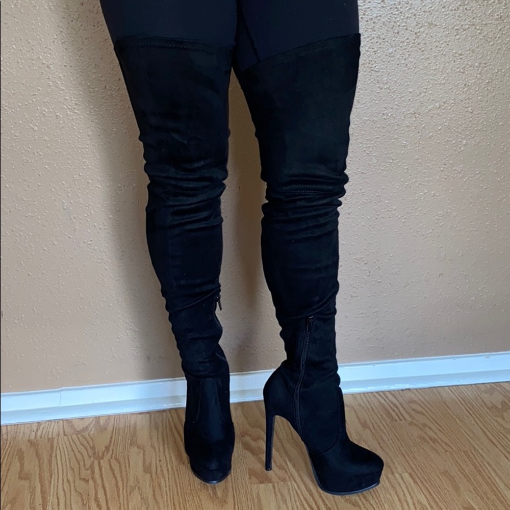FASHIONNOVA SUPER THIGH HIGH SUEDE PLATFORM BOOTS